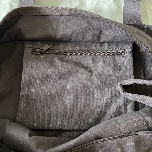 New !! Victoria Secret (Pink) medium size tote - Picture 3 of 7